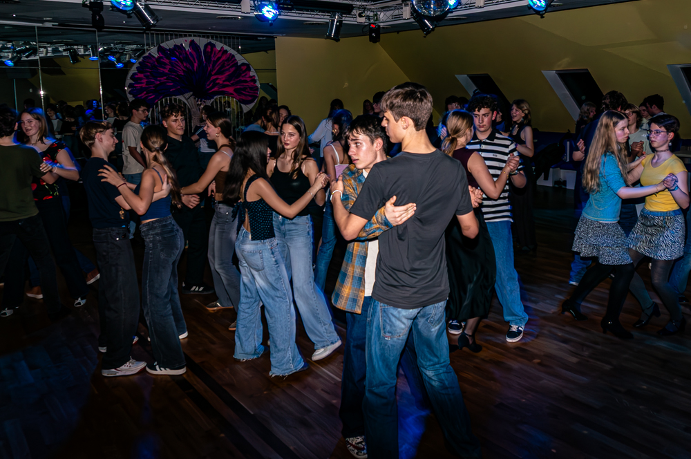 20251206Huckepackparty unbenannte Fotosession 09943